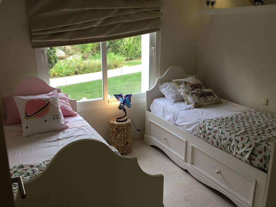 Alcazaba Blue Lagoon 3 Bedroom, Ground Floor Apartment Estepona Kültér fotó