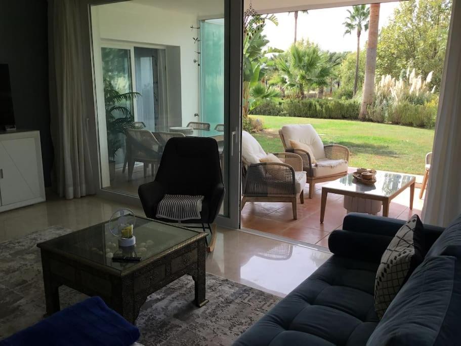 Alcazaba Blue Lagoon 3 Bedroom, Ground Floor Apartment Estepona Kültér fotó