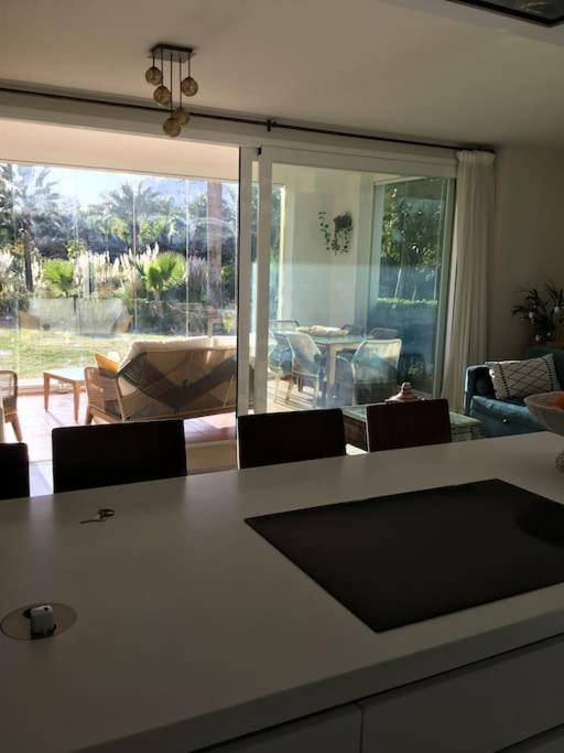 Alcazaba Blue Lagoon 3 Bedroom, Ground Floor Apartment Estepona Kültér fotó